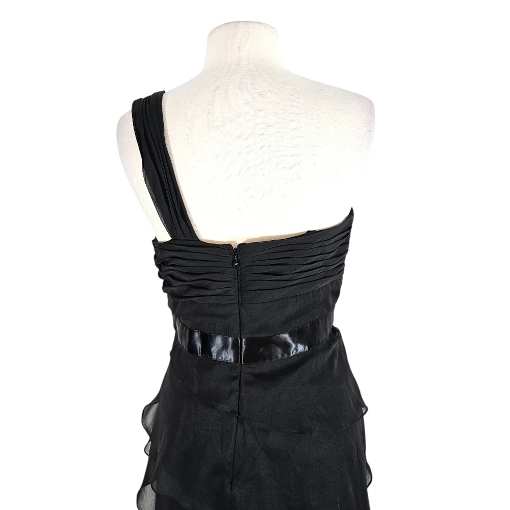 Adrianna Papell Flutter Chiffon Tiered Black One Shoulder Cocktail Dress